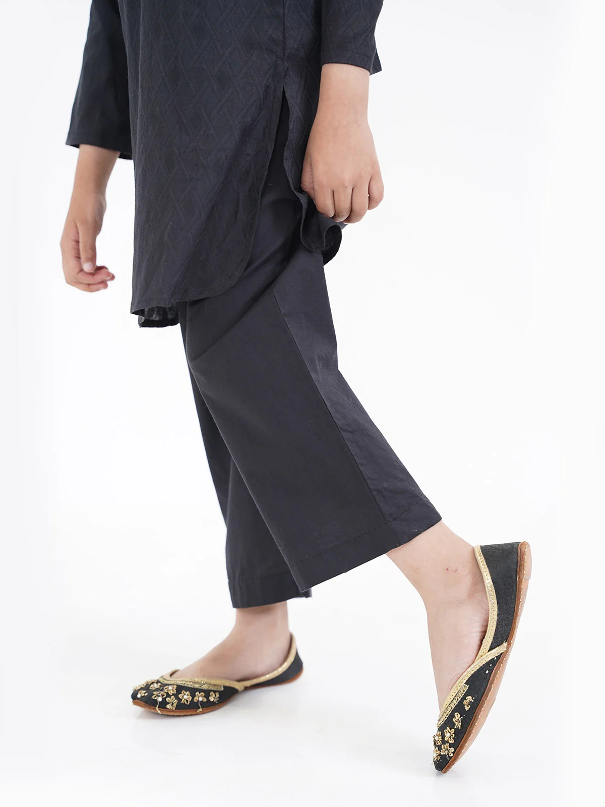 "AION" Summer Co-Ord Set - Image 3