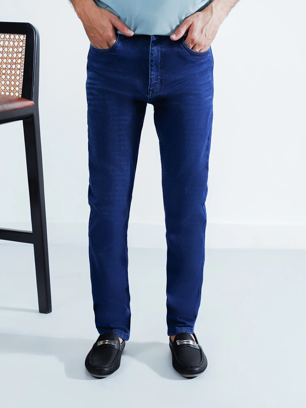 "AIRI" Casual Slim Fit Denim Jeans