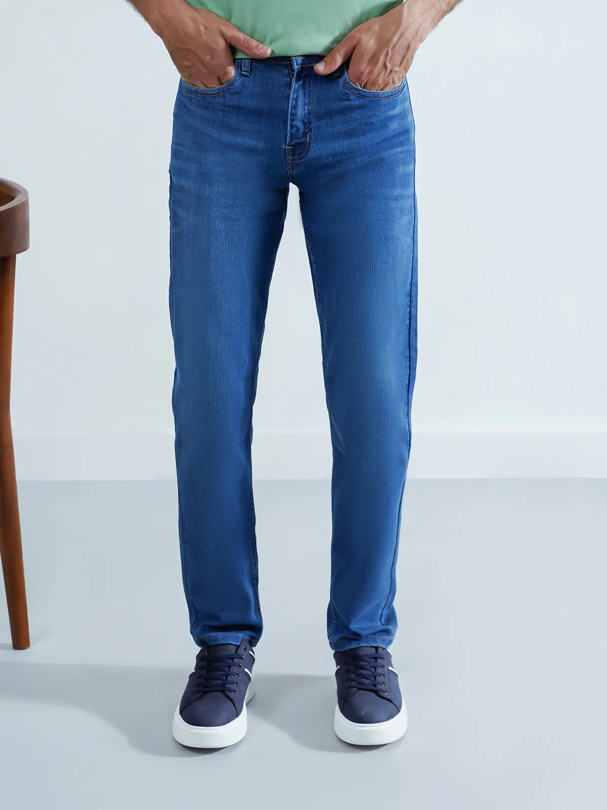 "AIRI" Casual Slim Fit Denim Jeans