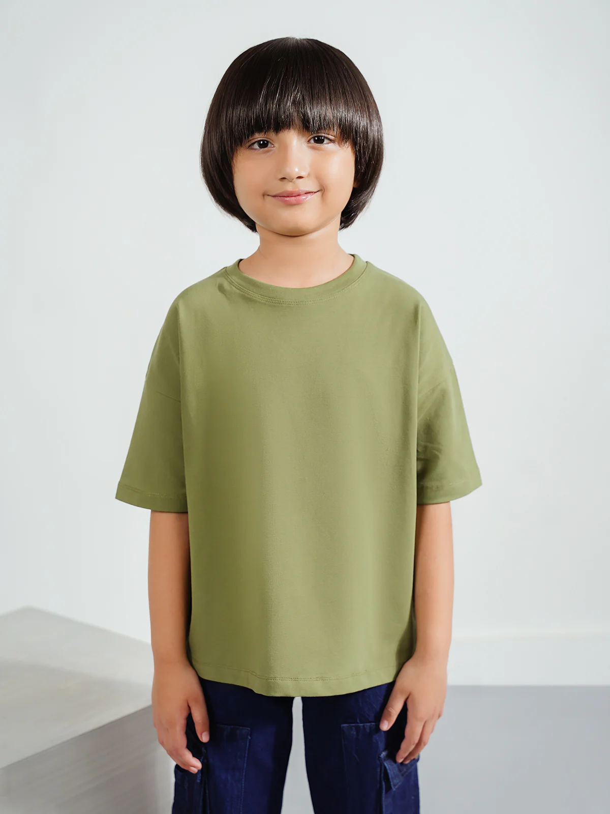 "AKEMI" Drop Shoulder Basic T-Shirt - Image 2