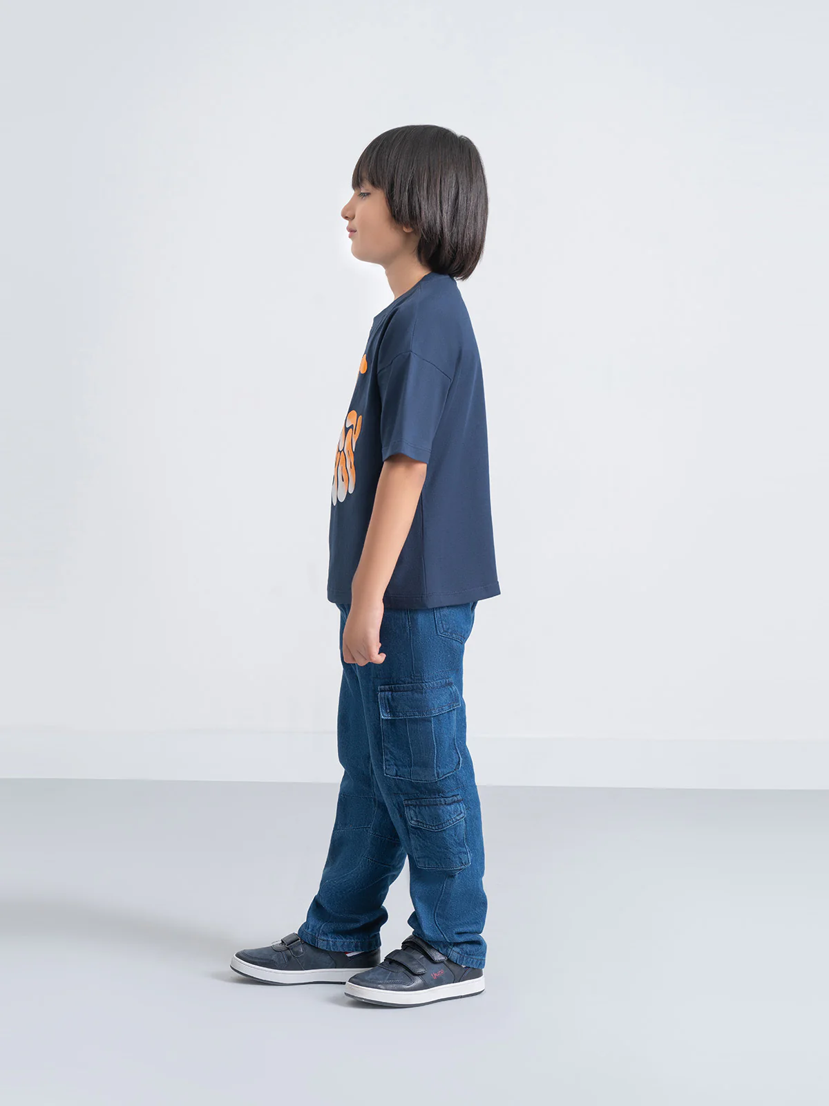 "AKITO" Regular Fit Graphic Print T-Shirt - Image 3