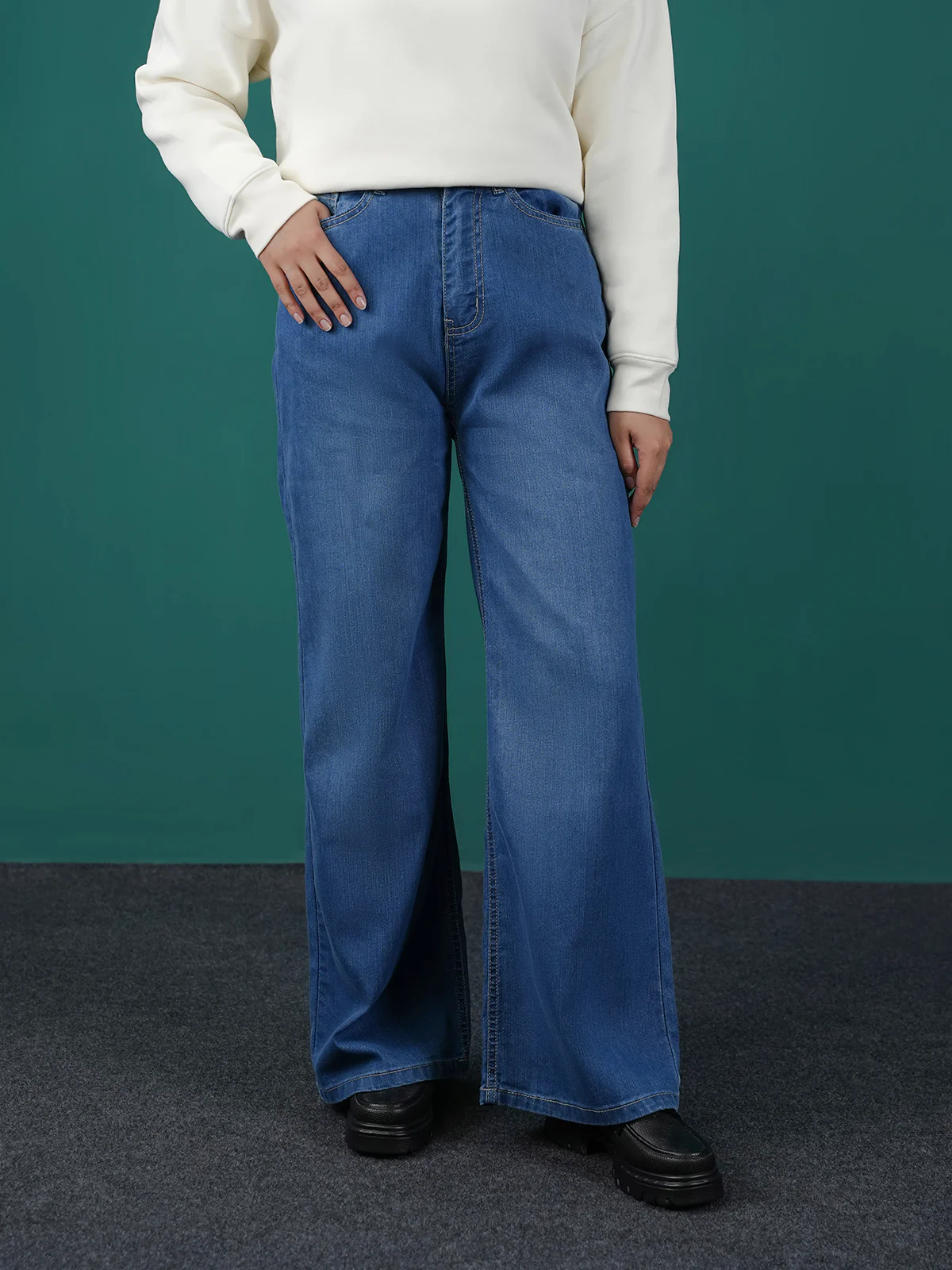 "ALEYDIS" Relaxed Plazo Fit Denim Pant
