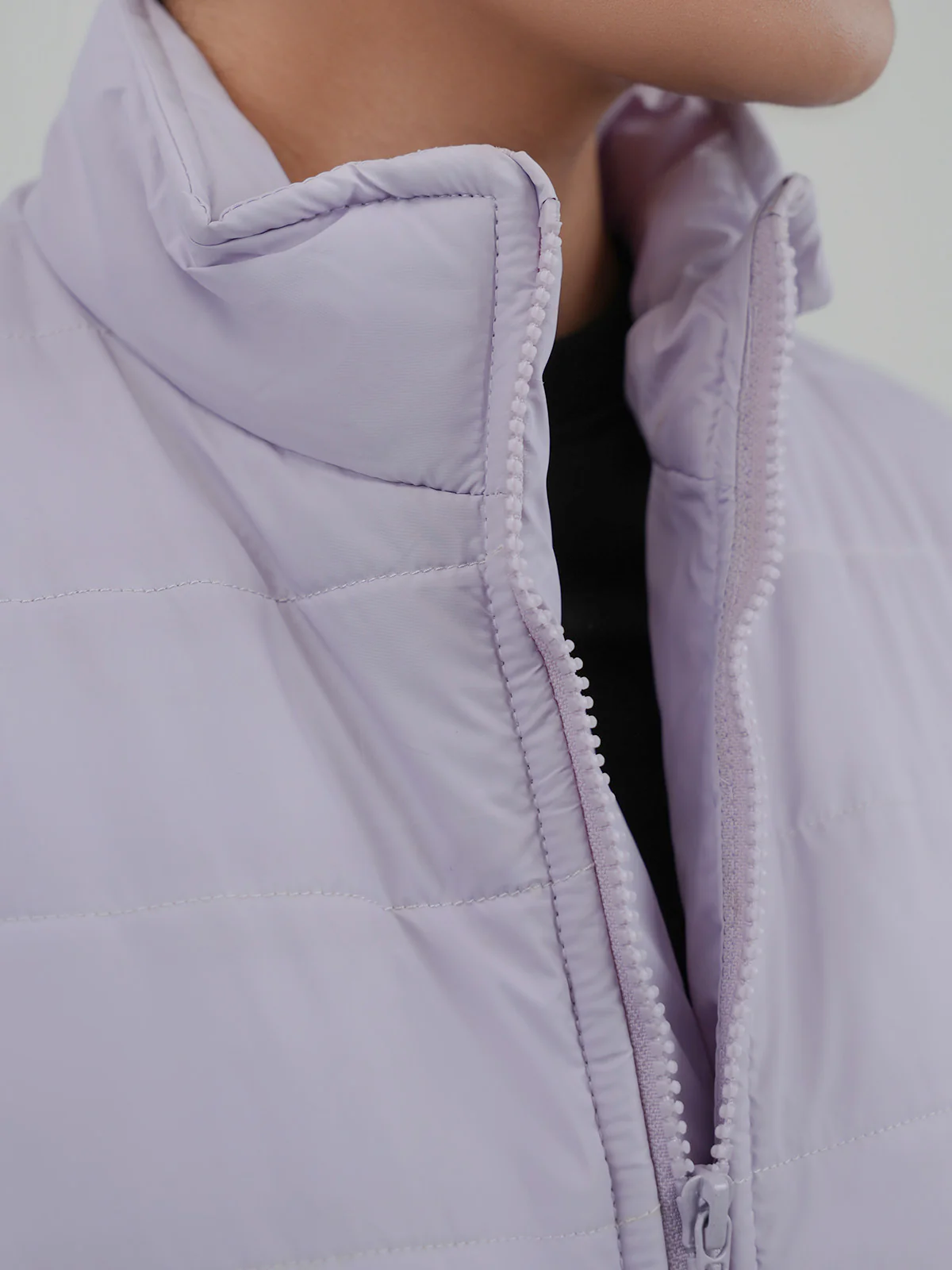 "AMAURY" Stylish Gilet Puffer Jacket - Image 5
