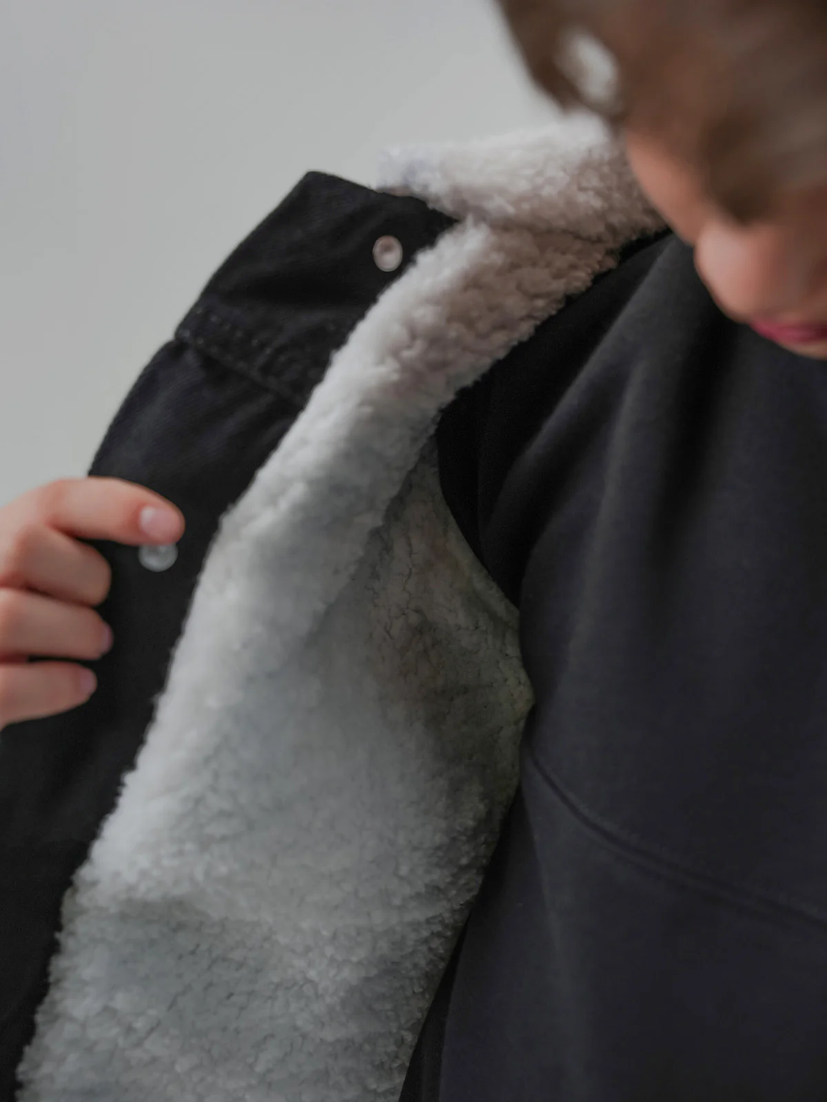 "ANSELM" Trendy Regular Denim Jacket - Image 3