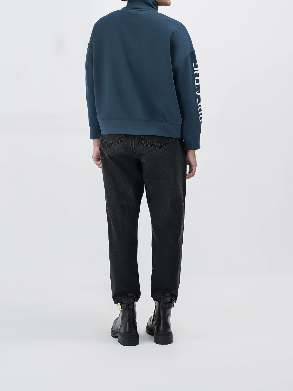 "ARCHES" Half Zip Casual Sweatshirt - Image 5