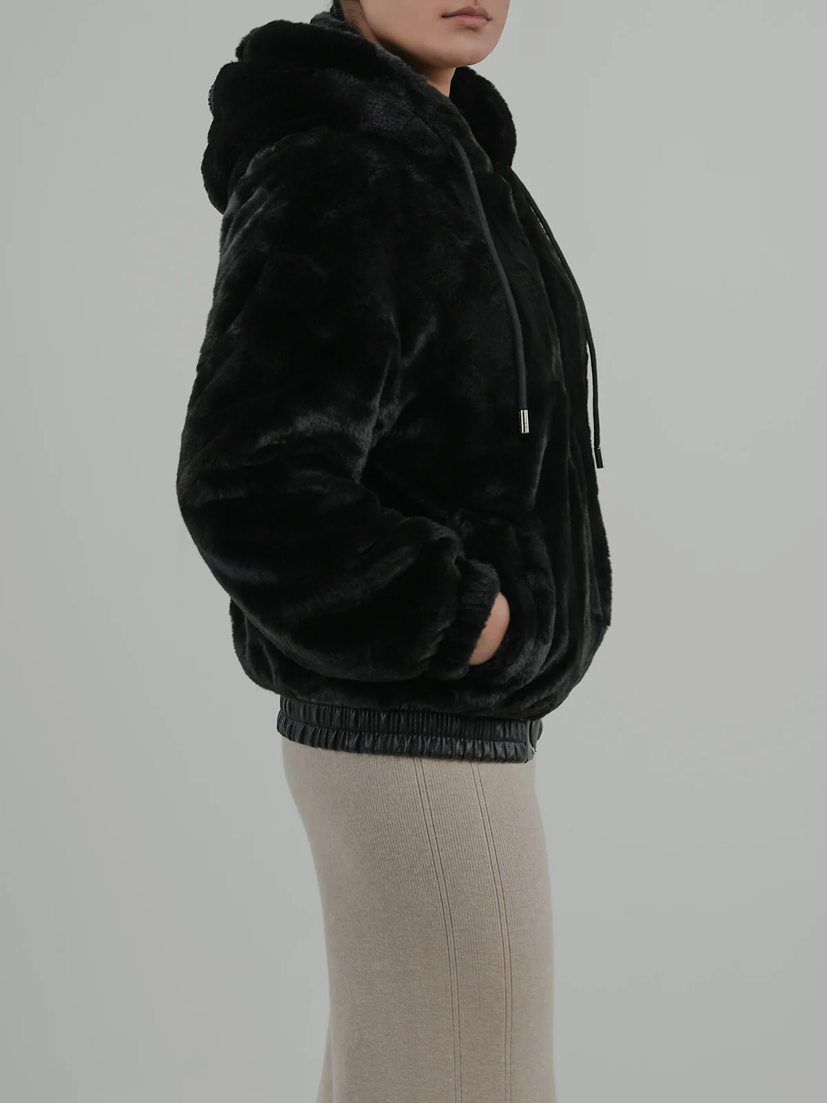 "ARTURO" Cozy Basic Regular Fit Hoodies - Image 3