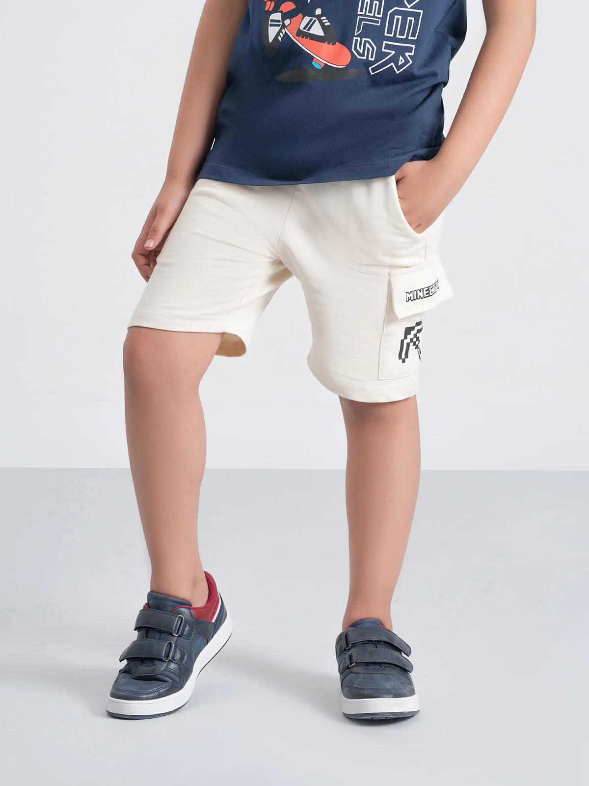 "ASAMI" Regular Fit Graphic Shorts
