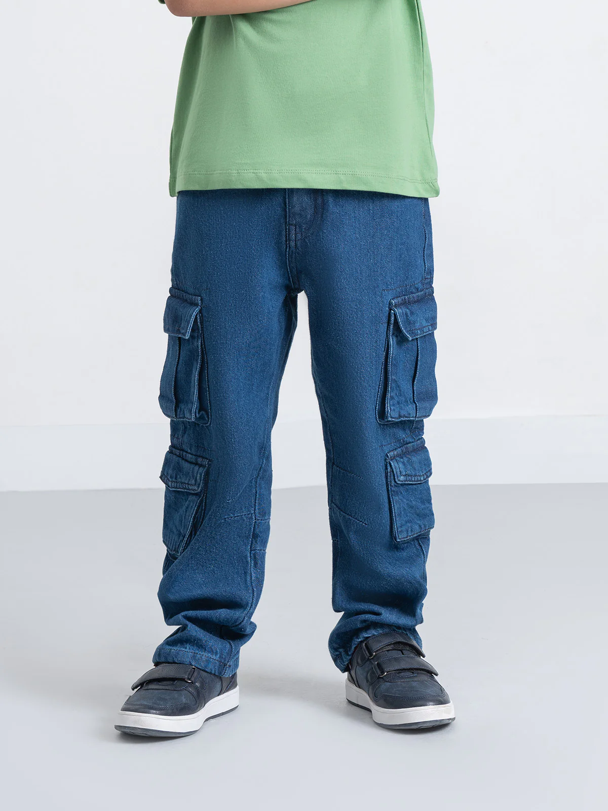 "ATSUO" Cargo Fit Charcoal Jeans