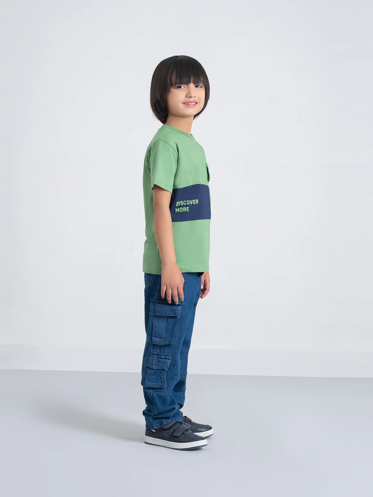 "ATSUO" Cargo Fit Charcoal Jeans - Image 3