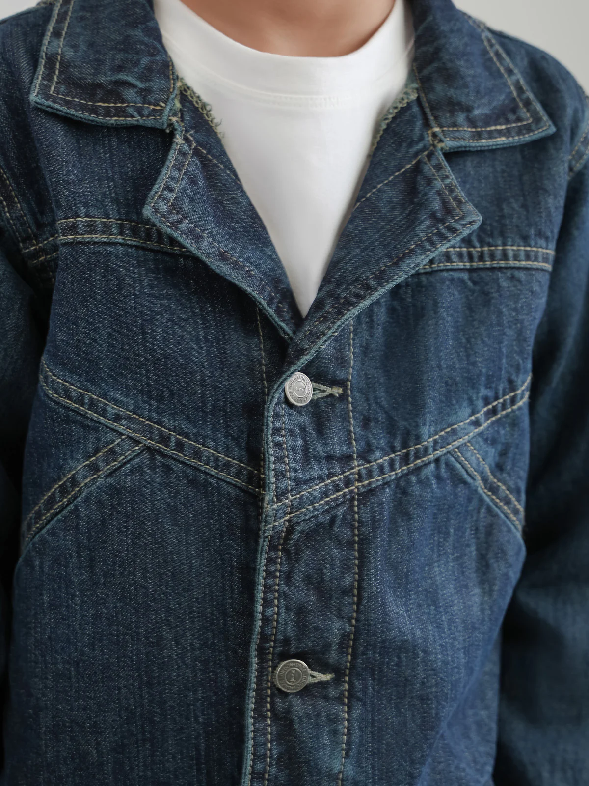 "AUTHARI" Trendy Cropped Denim Jacket - Image 4