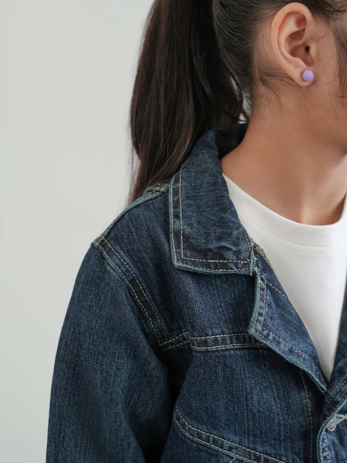 "AUTHARI" Trendy Cropped Denim Jacket - Image 5