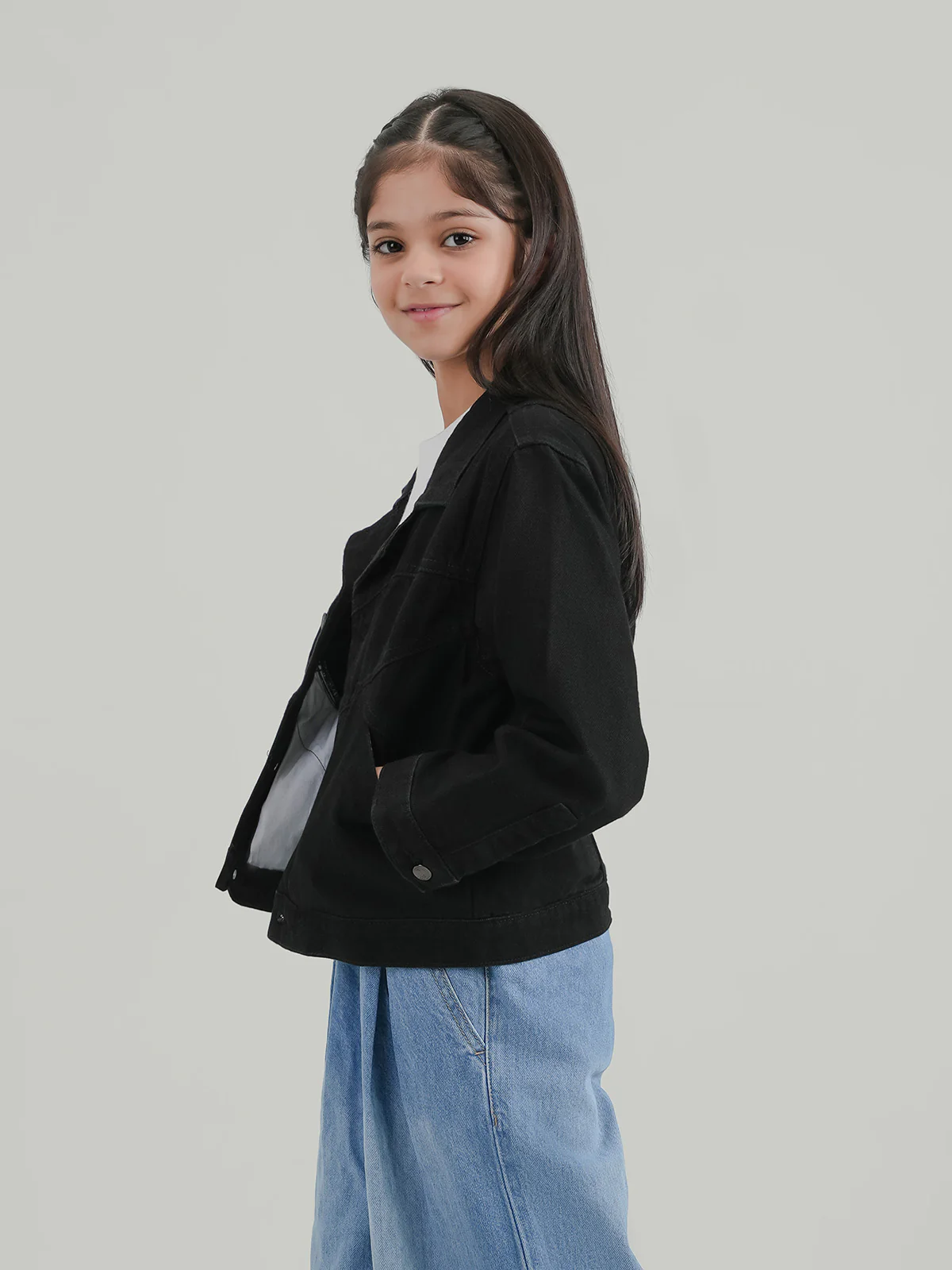 "AUTHARI" Trendy Cropped Denim Jacket - Image 2