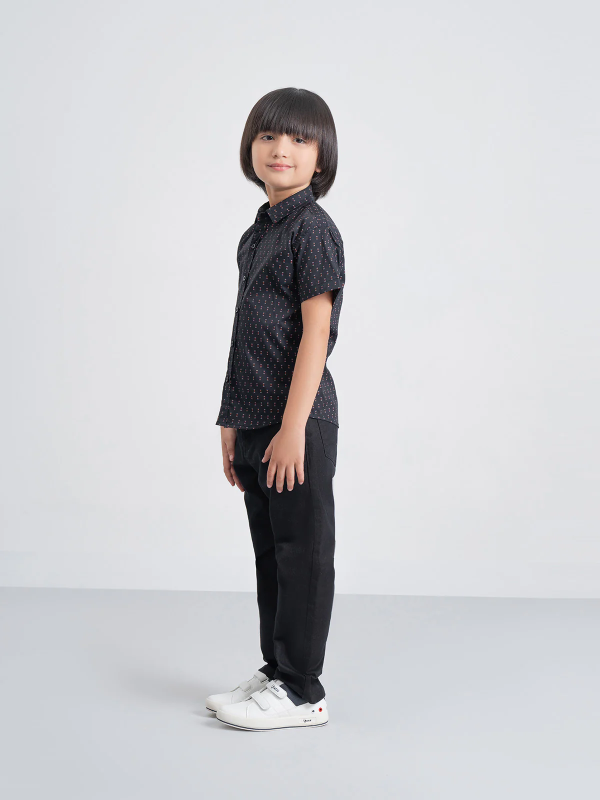 "AYAKI" Straight Fit Denim Jeans - Image 3