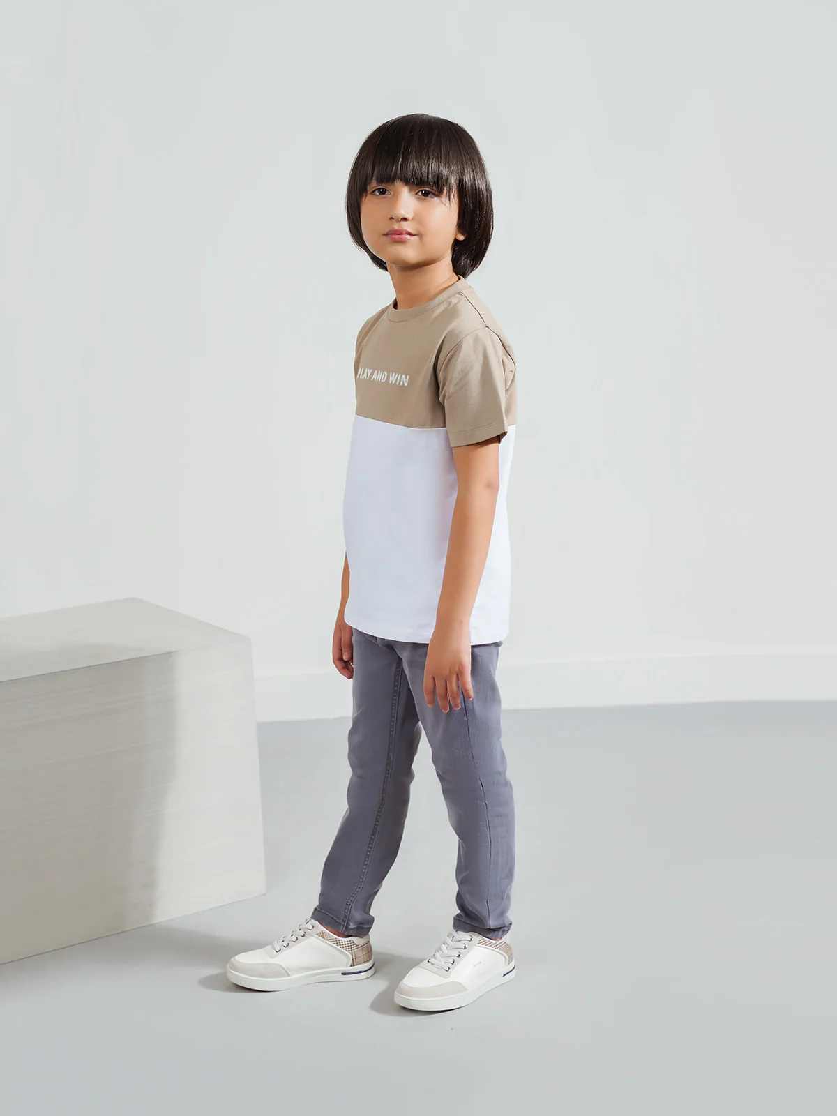 "AYUMI" Regular Fit Contrast T-Shirt - Image 3