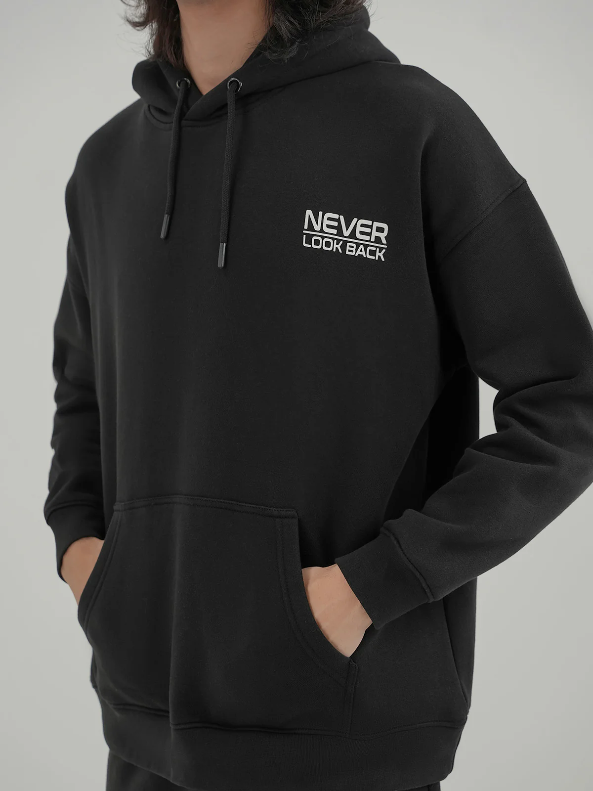 "BELDEN" Drop Shoulder Graphic Fleece Hoodie - Image 3