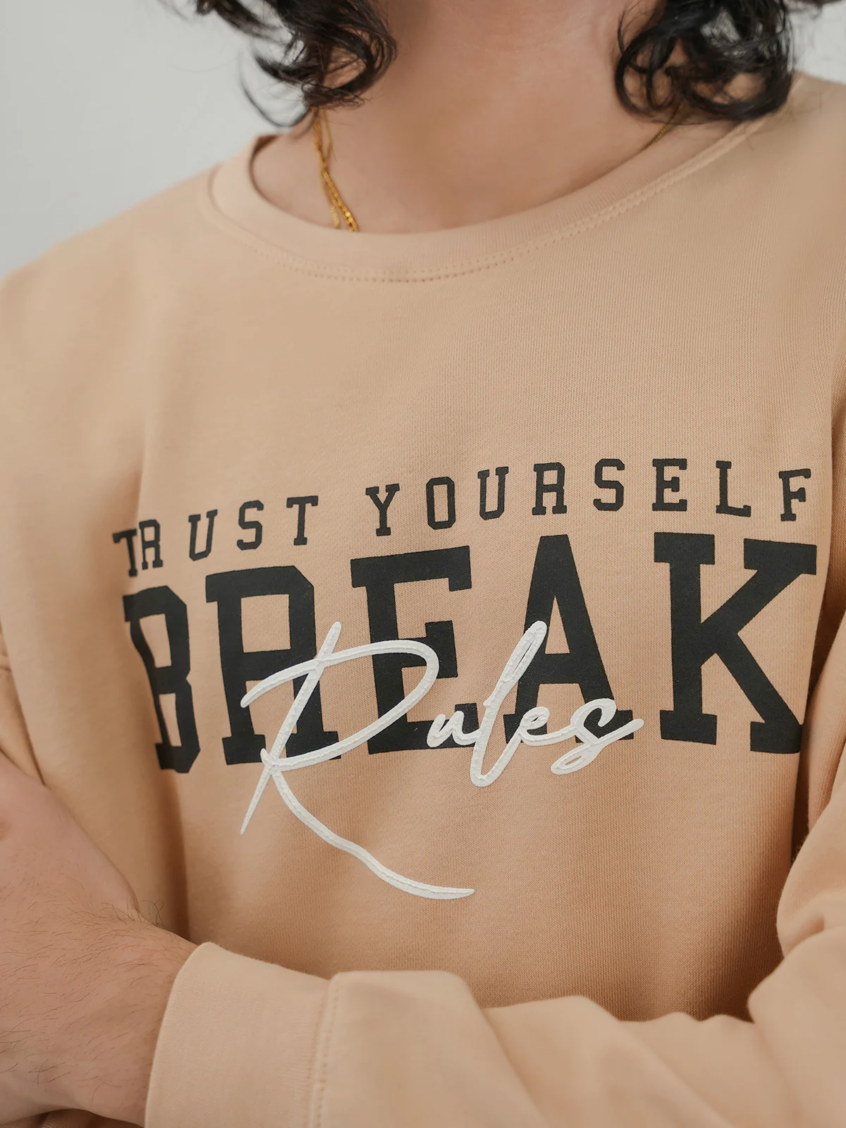 "BONNIE" Casual Graphic Fleece Sweatshirt - Image 5