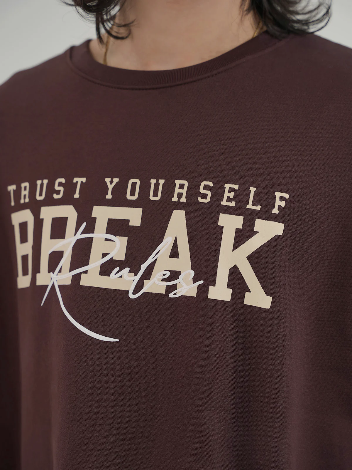 "BONNIE" Casual Graphic Fleece Sweatshirt - Image 4