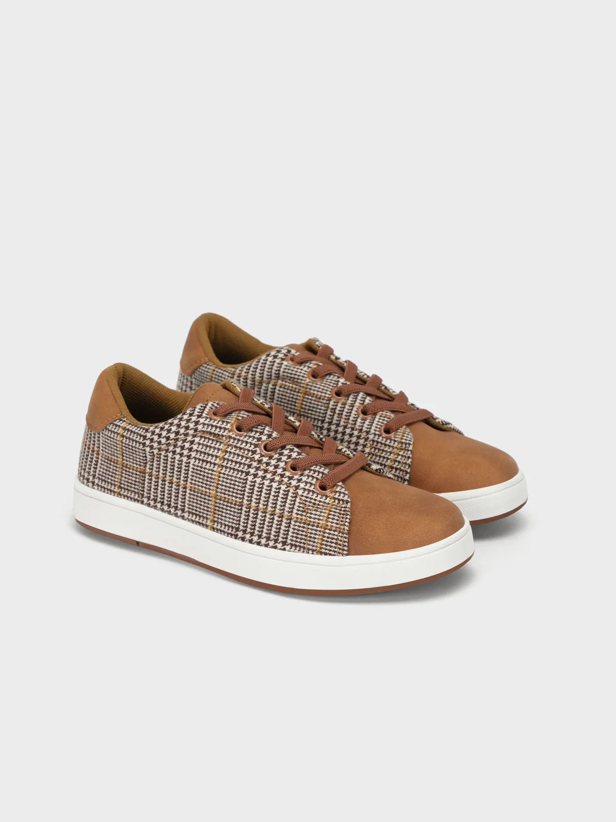 Boys "BRANDT" Lace Up Casual Trainers - Image 2