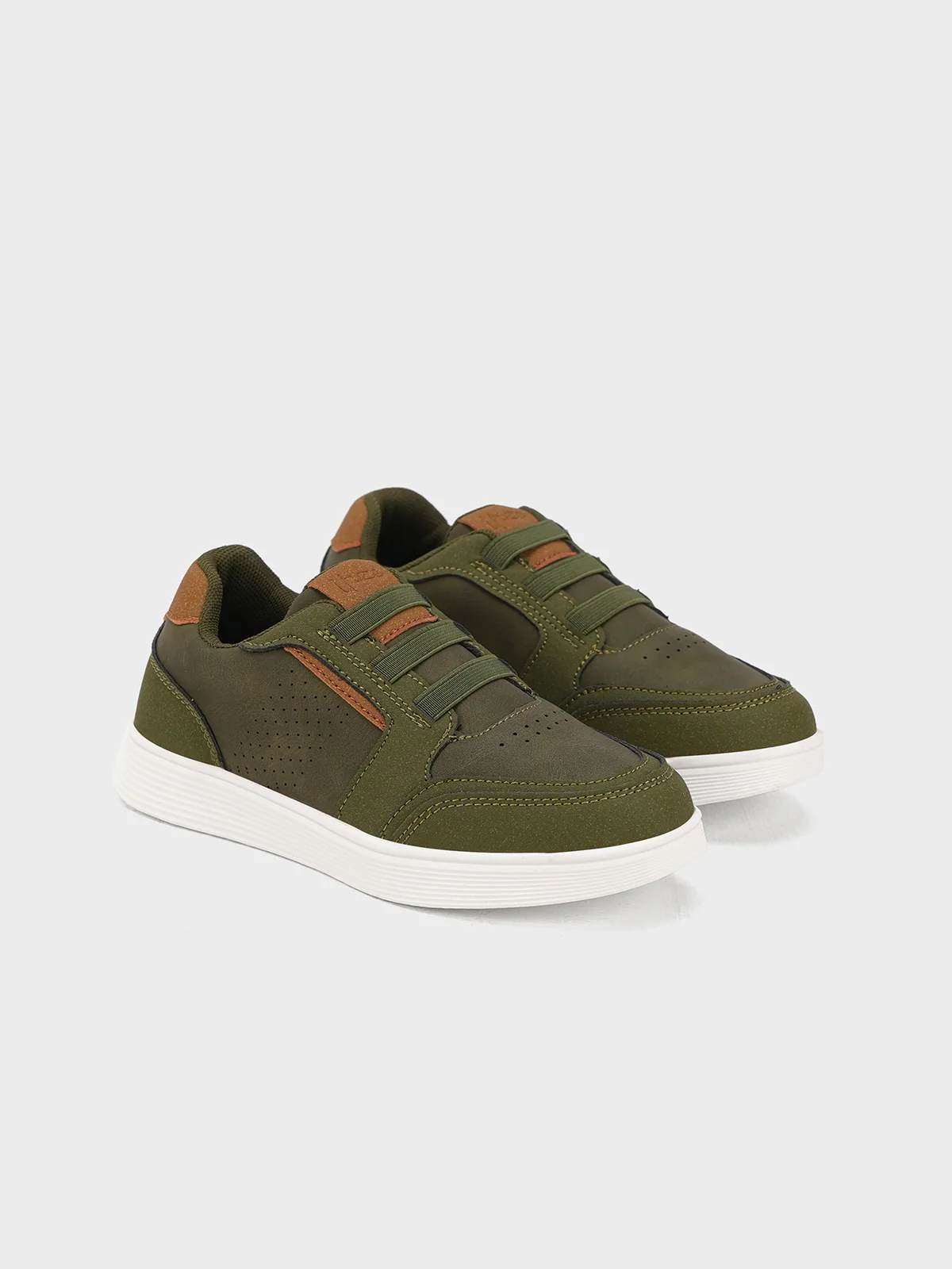 Boys "CHINUA" Comfy and Stylish Trainers - Image 2