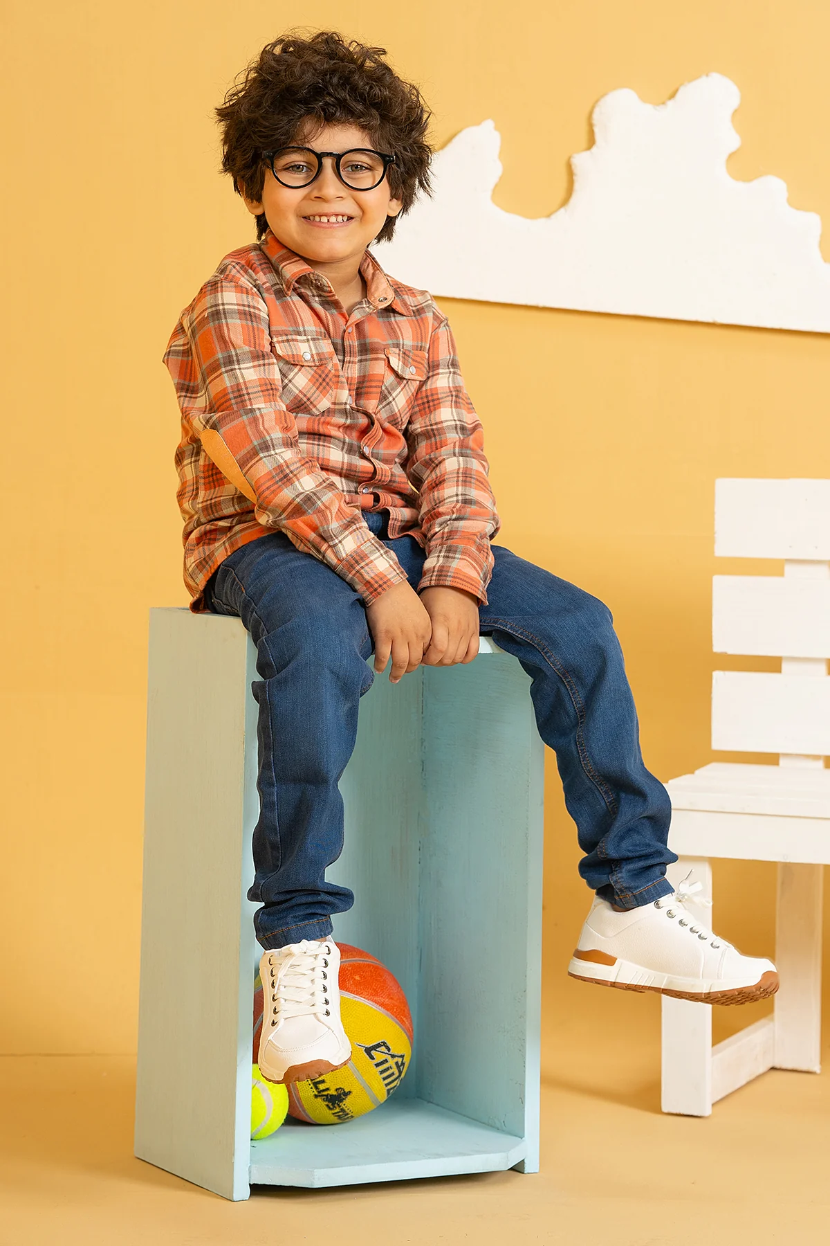 "MALEEK" Casual Denim Pant - Image 3