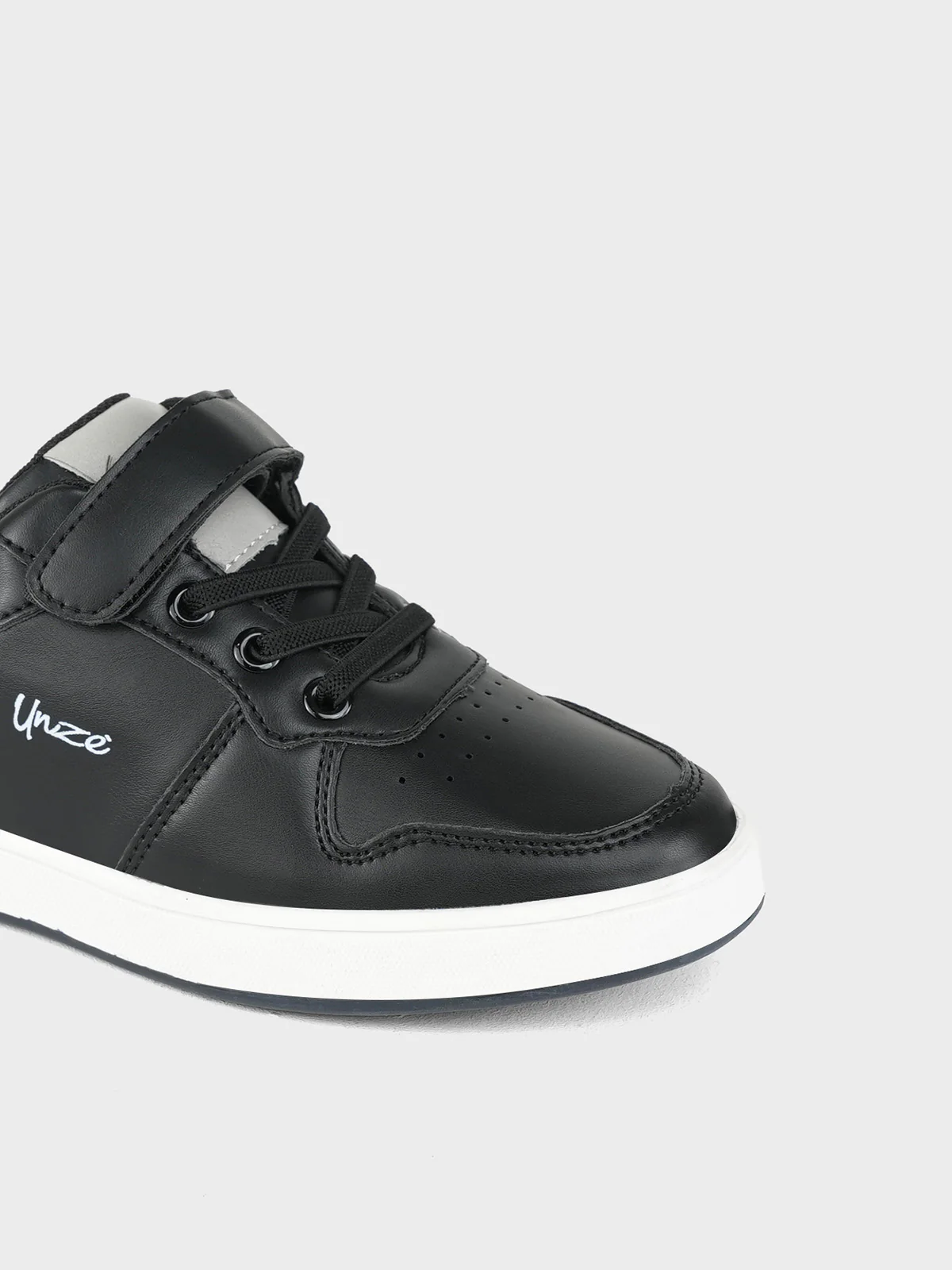 Boys "MEGARA" Stylish Latest Trainers - Image 4