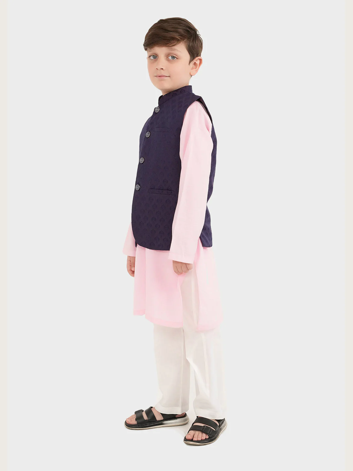 "RIMBA" Traditional Waistcoat - Image 2