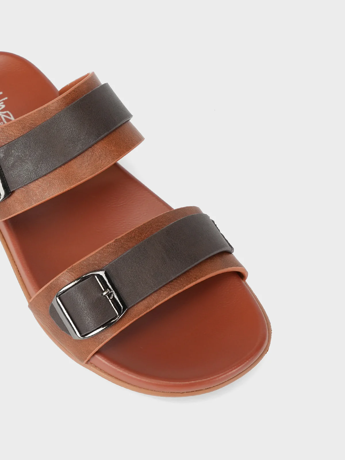 Boys "SANTION" Buckle Detailing Slippers - Image 4