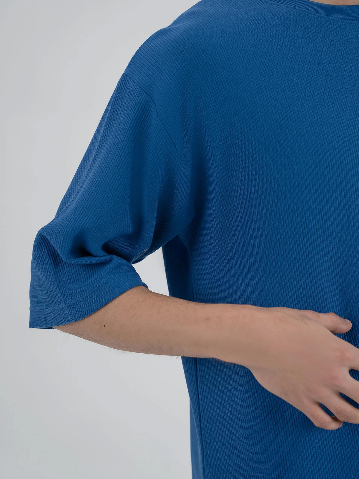 "BRADY" Drop Shoulder Basic T-Shirt - Image 7