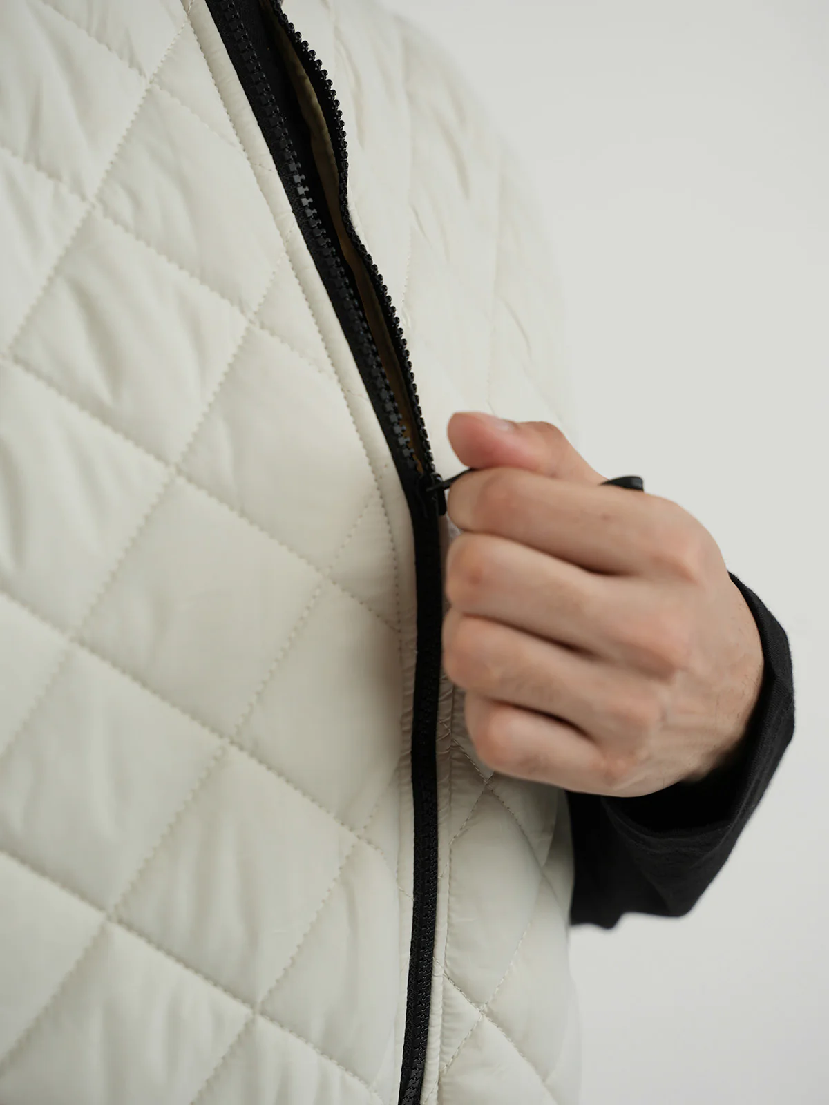 "BRENTA" Gilet Regular Fit Puffer Jacket - Image 4