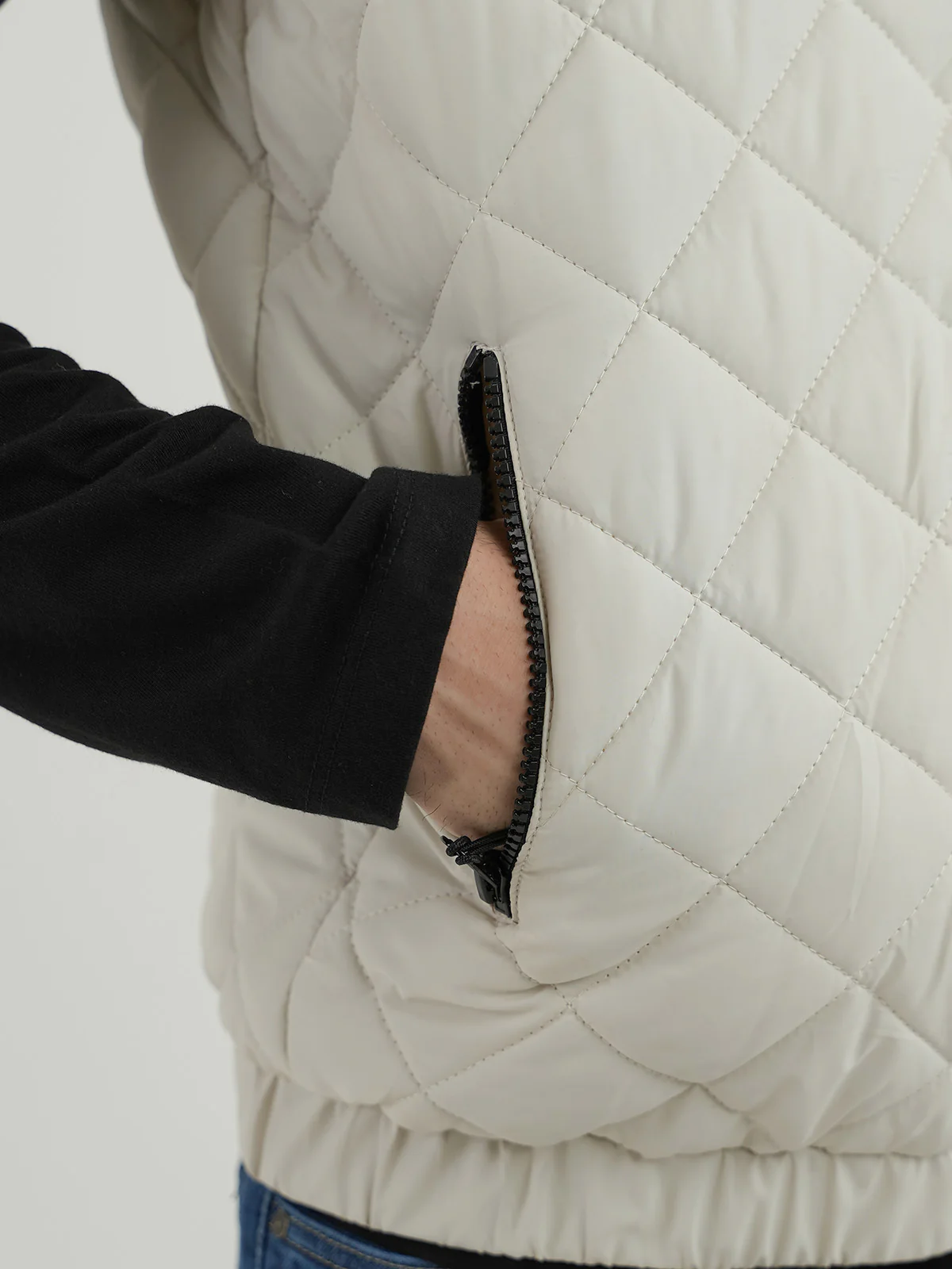 "BRENTA" Gilet Regular Fit Puffer Jacket - Image 5