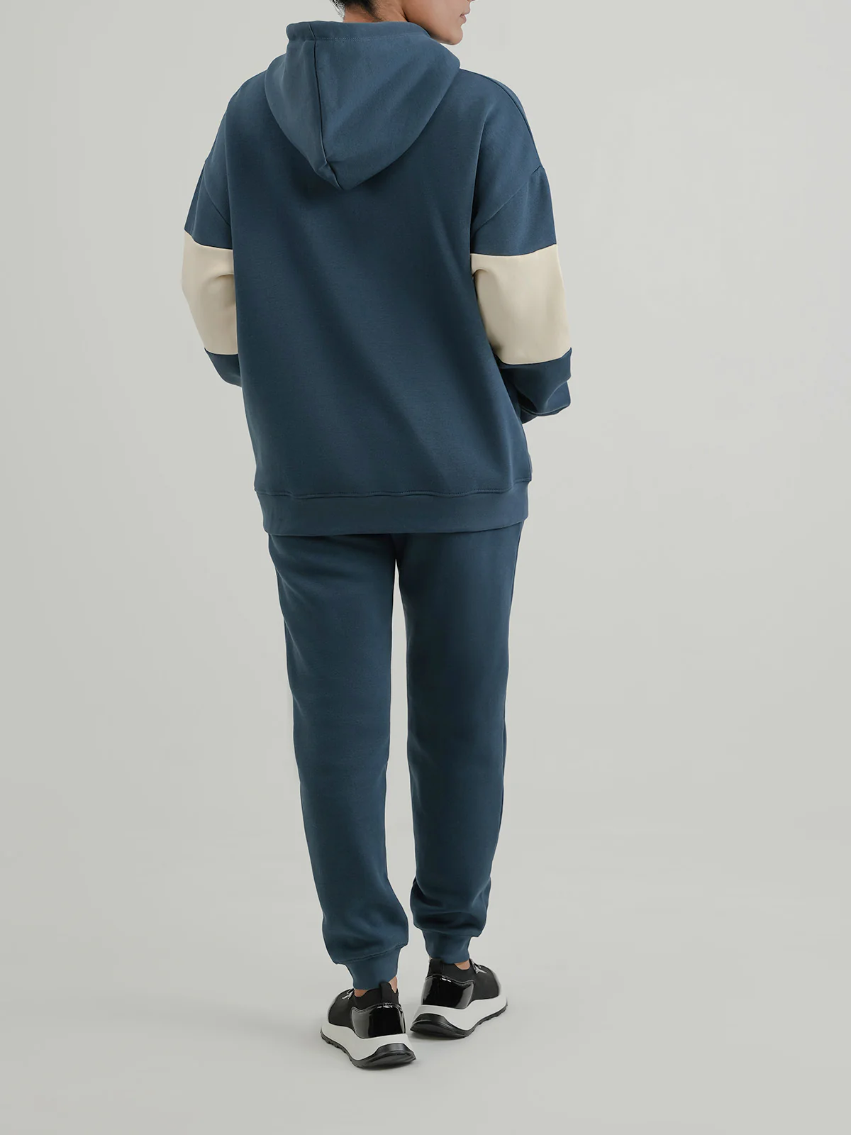 "BREWER" Casual Unisex Fleece Track Suit - Image 7