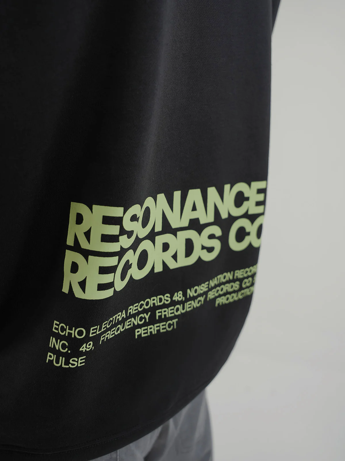 "BRUCE" Drop Shoulder Fleece Sweatshirt - Image 4