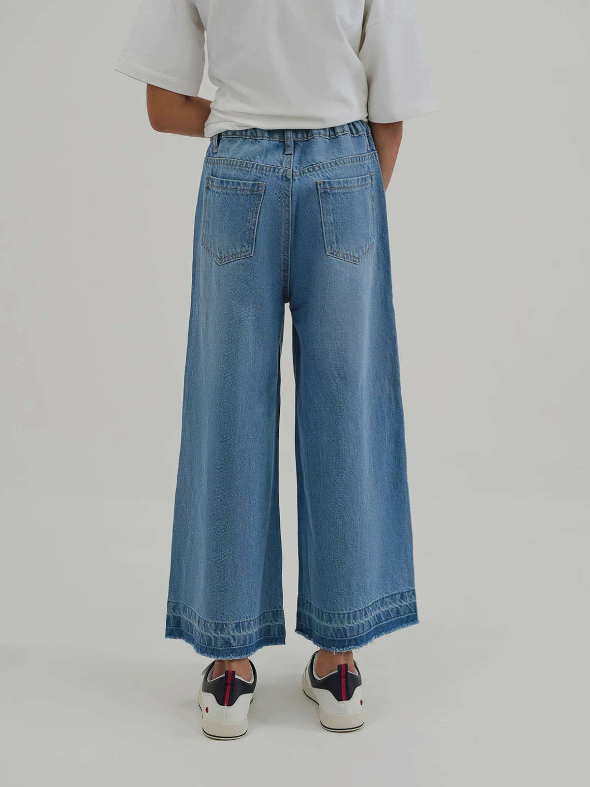 "BUNEM" Relaxed Look Denim Pant - Image 4