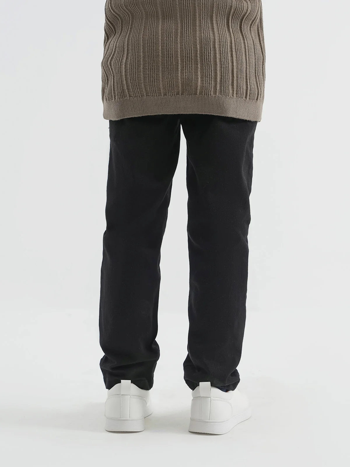 "CAPERS" Straight Fit Denim Pant - Image 3
