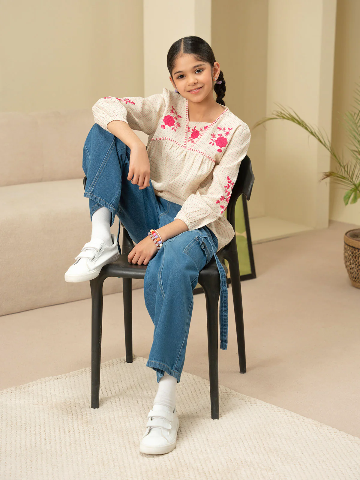 "CARME" Embroidery Regular Cotton Top - Image 2