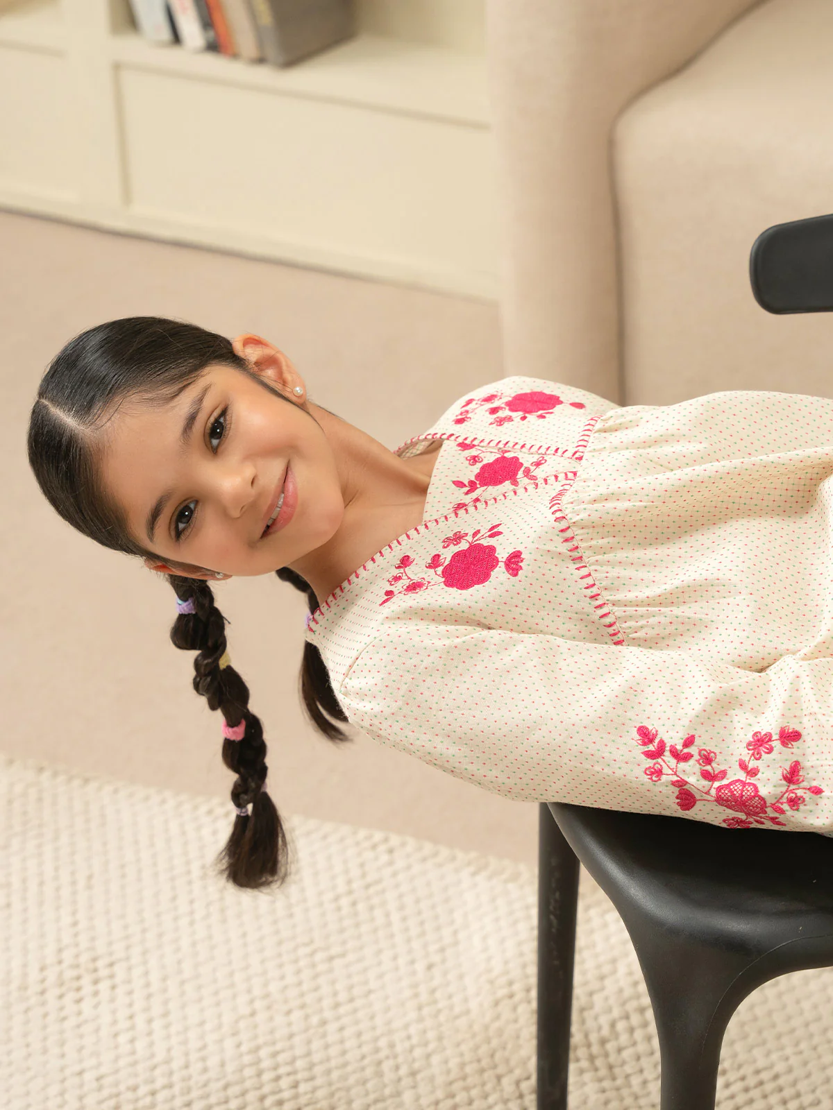 "CARME" Embroidery Regular Cotton Top - Image 5