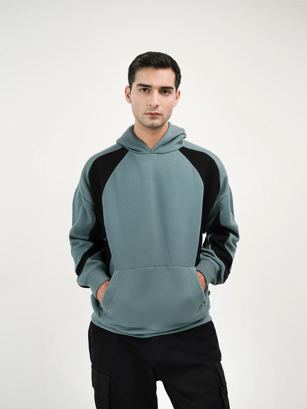 "CHICAGO" Casual Fleece Pullover Hoodie - Image 2