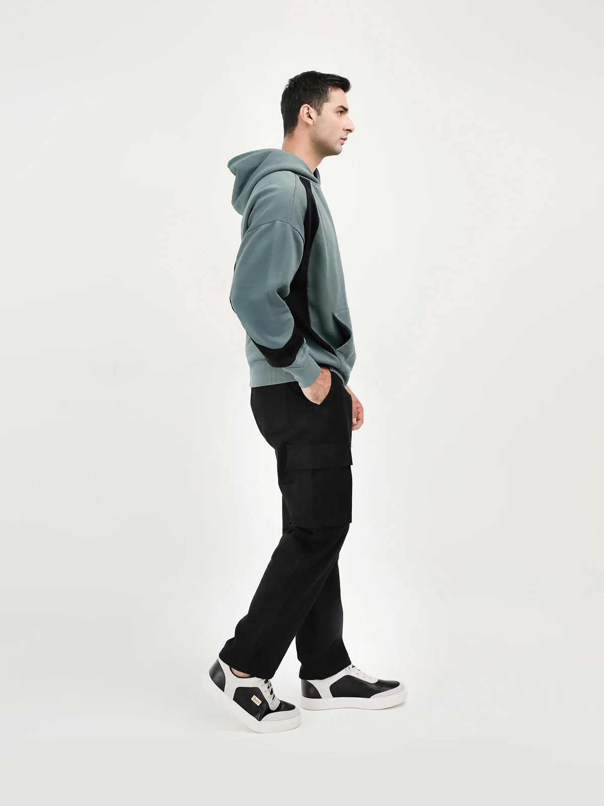 "CHICAGO" Casual Fleece Pullover Hoodie - Image 3