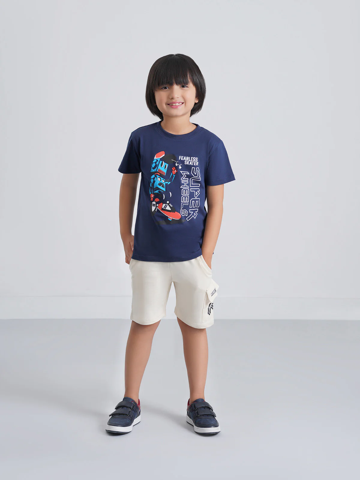 "CHIHO" Regular Fit Graphic T-Shirt