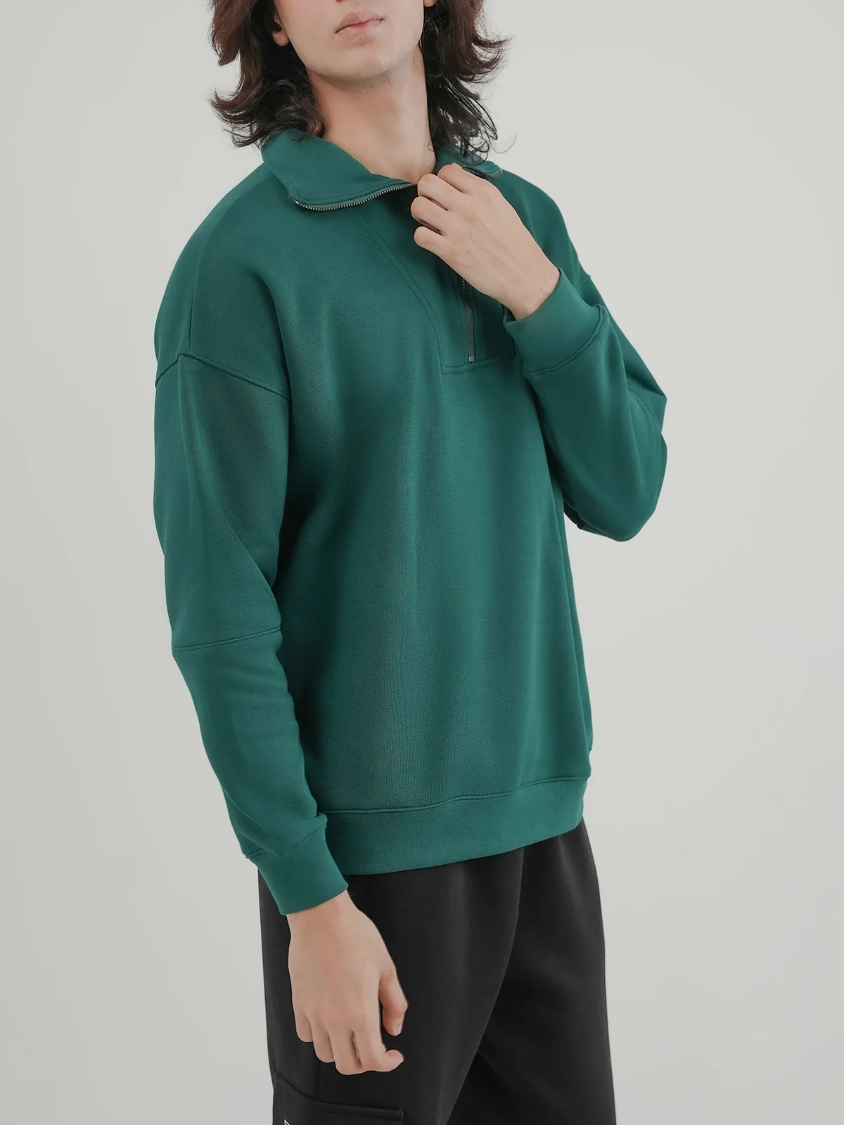 "CINDER" Drop Shoulder Fleece Sweatshirt - Image 4