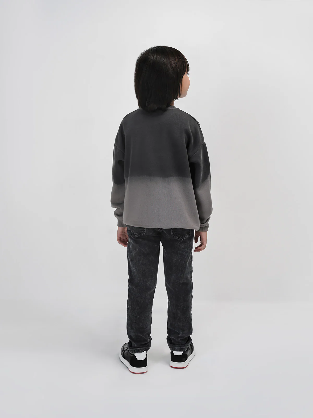 "COCHANE" Crew Neck Sweatshirt - Image 5
