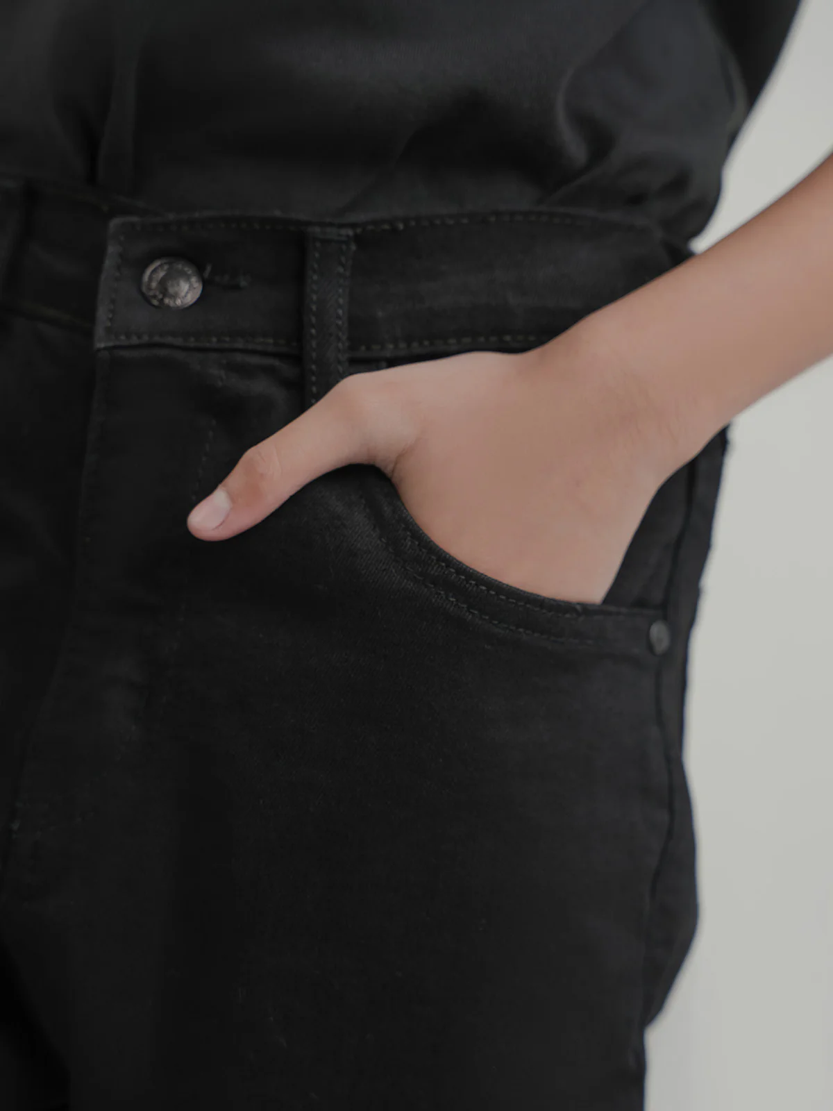 "COHEN" Comfort Slim Fit Denim Pants - Image 3