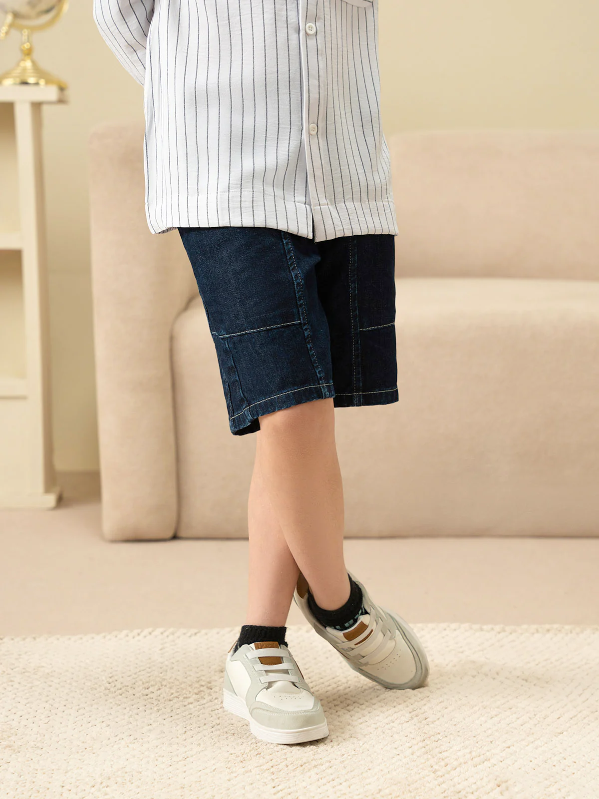 "DALIDA" Regular Fit Denim Shorts - Image 3