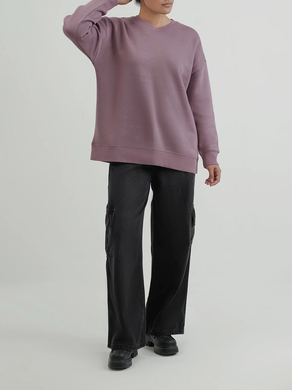 "DAMODAR" Casual Basic Fleece Sweatshirt - Image 2