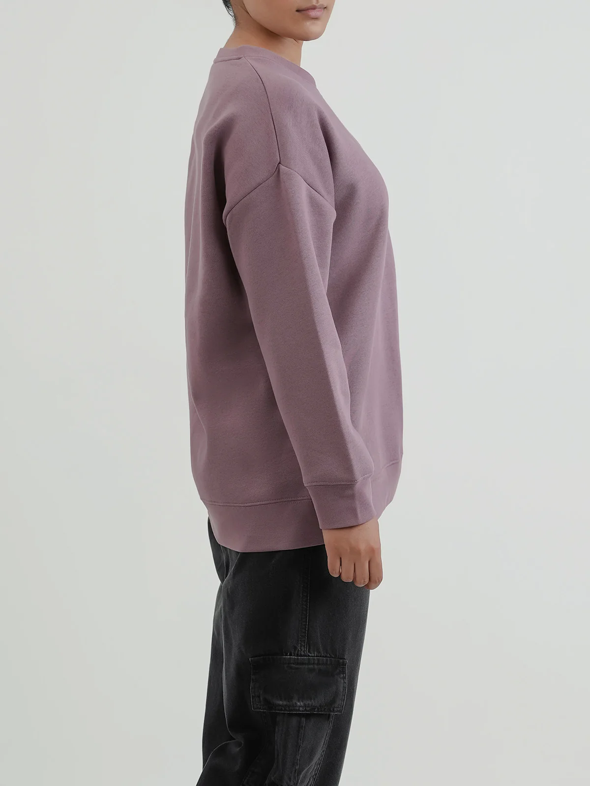 "DAMODAR" Casual Basic Fleece Sweatshirt - Image 3