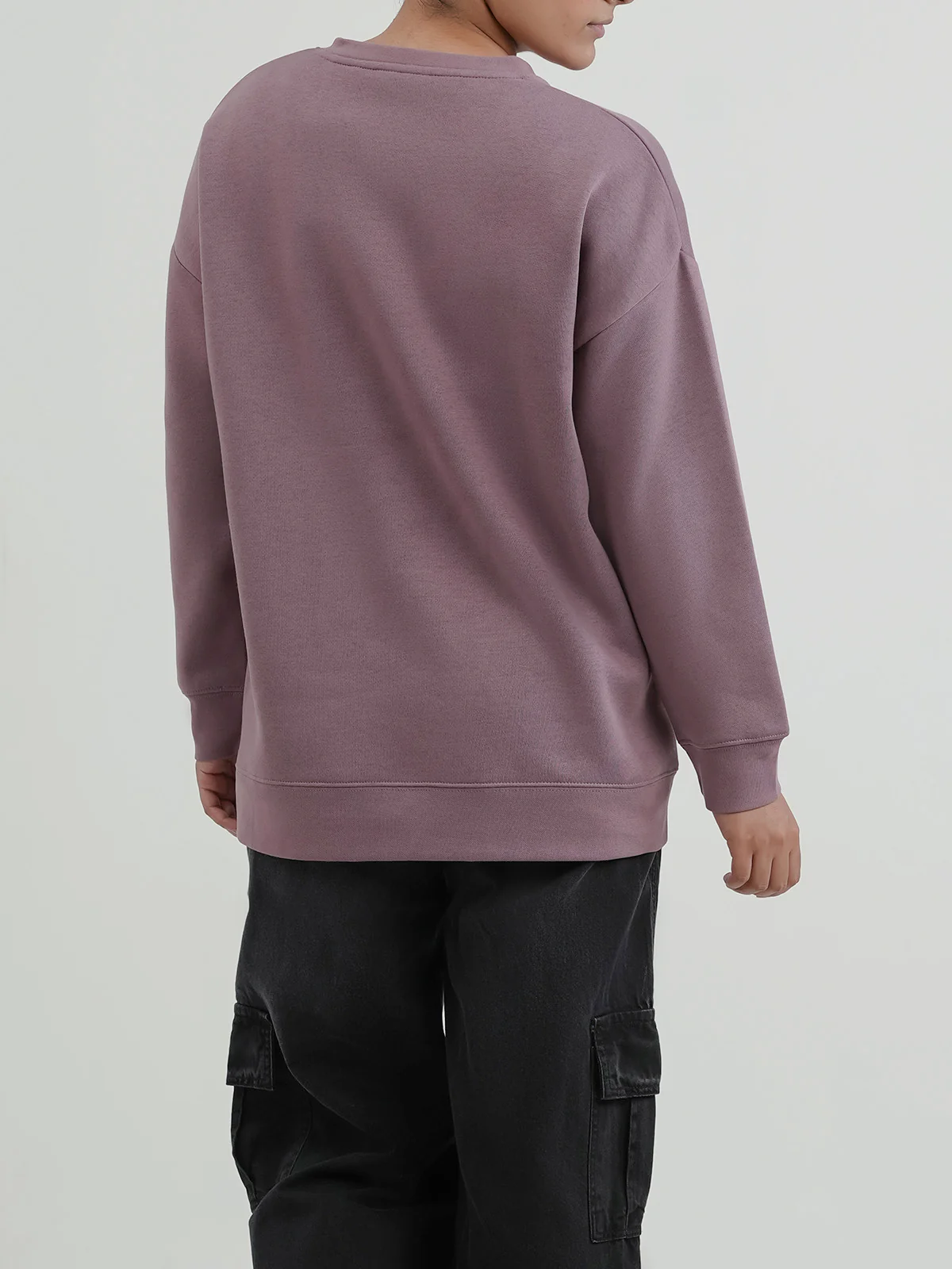 "DAMODAR" Casual Basic Fleece Sweatshirt - Image 6