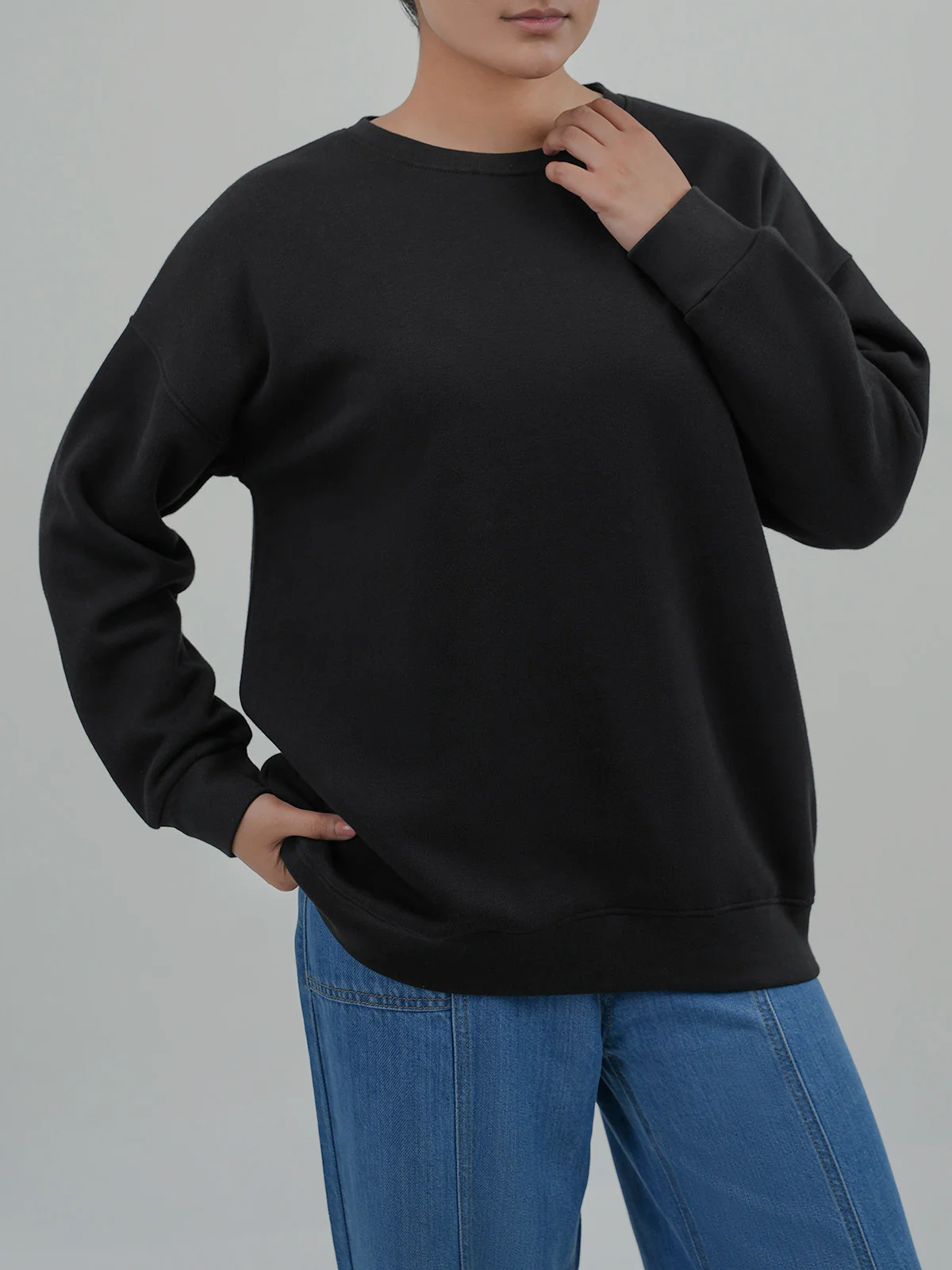 "DEMETER" Textured Fleece Sweatshirt - Image 4