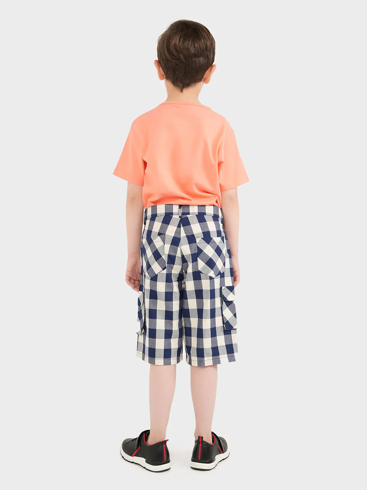 "DENZEL" Casual Checkered Shorts - Image 4