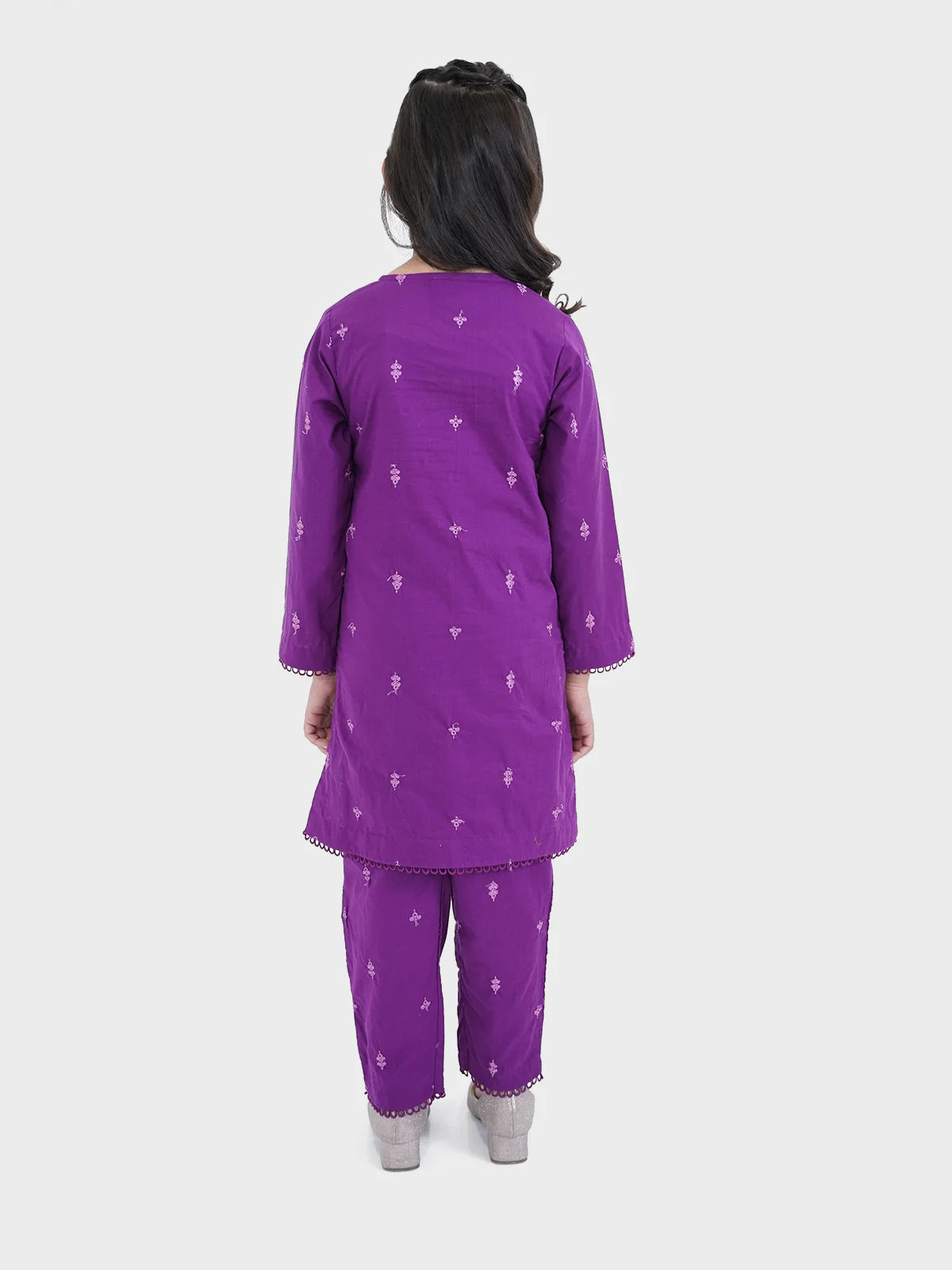 "DEVORIT" Embroidered Co-Ord Set - Image 4