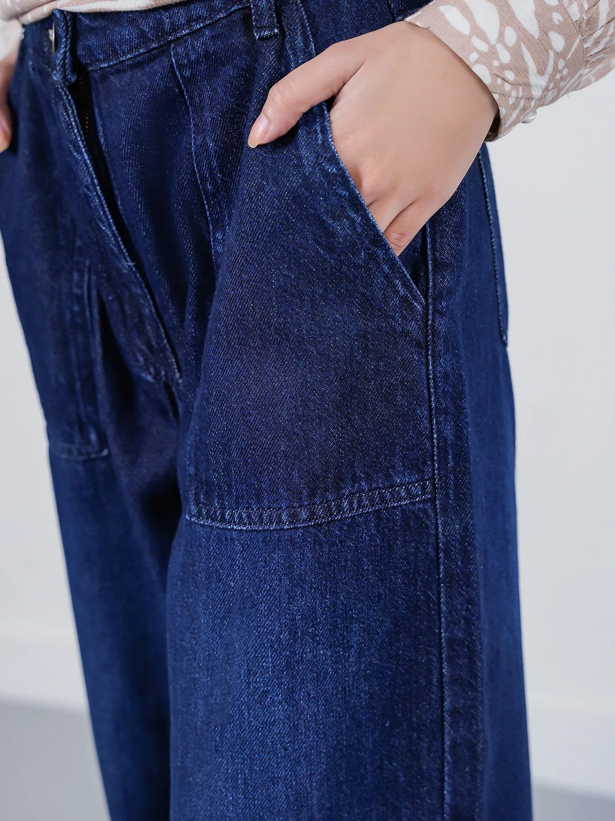 "DHIREN" Classic Wide Leg Denim Pant - Image 4